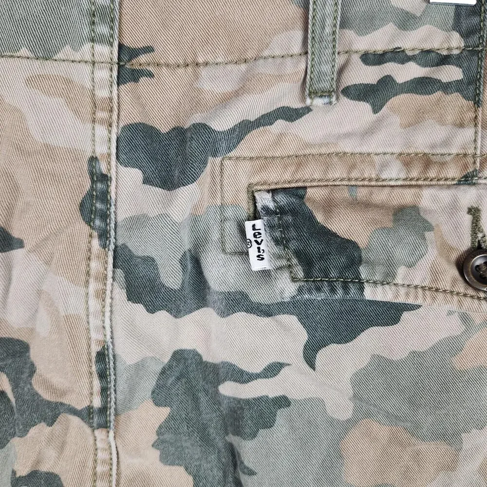 Levis Cargo Shorts Mens 36 Green Camo Utility Pockets Outdoor Army Casual Hiking